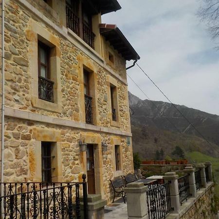 Apartamentos Rurales La Husteriza Ruenes Εξωτερικό φωτογραφία