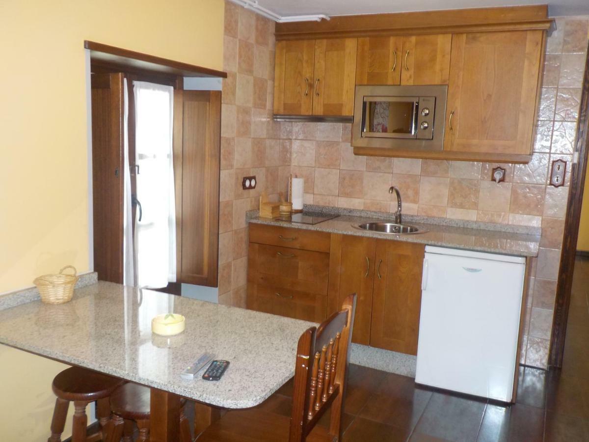Apartamentos Rurales La Husteriza Ruenes Εξωτερικό φωτογραφία